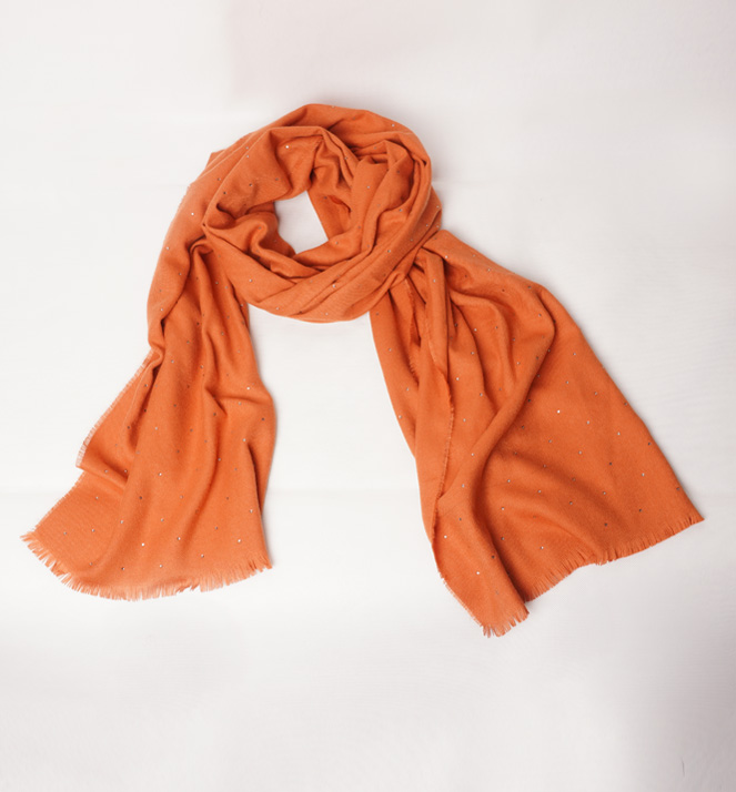 　Scarf