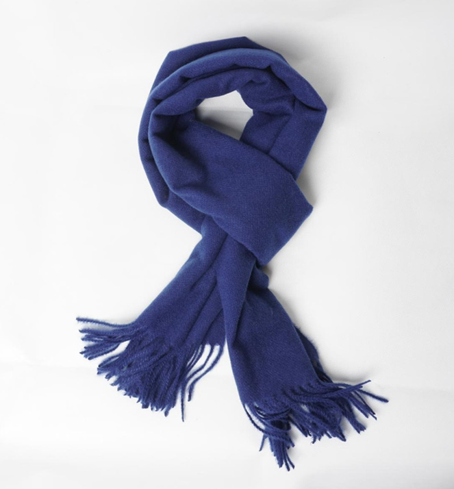 　Scarf